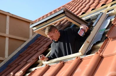 Pose de fenêtres de toit Velux à Linguizzetta